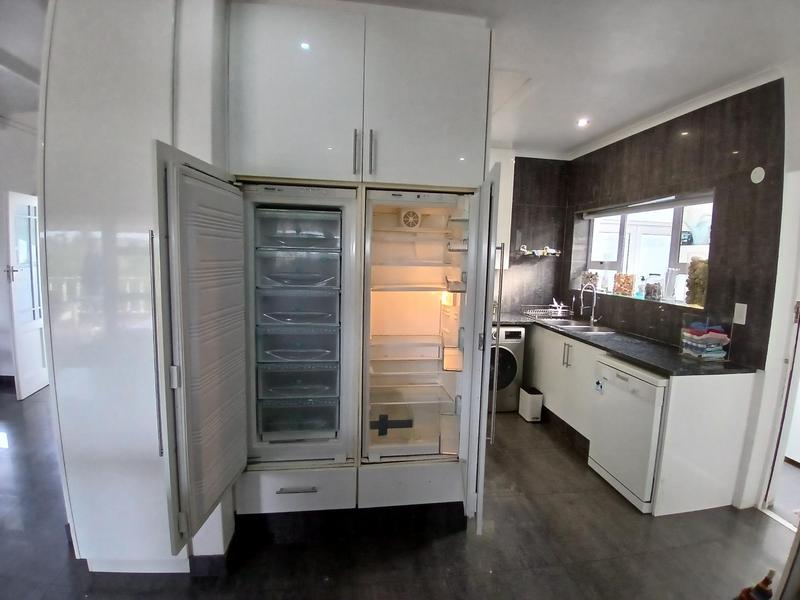 4 Bedroom Property for Sale in Stilbaai Wes Western Cape